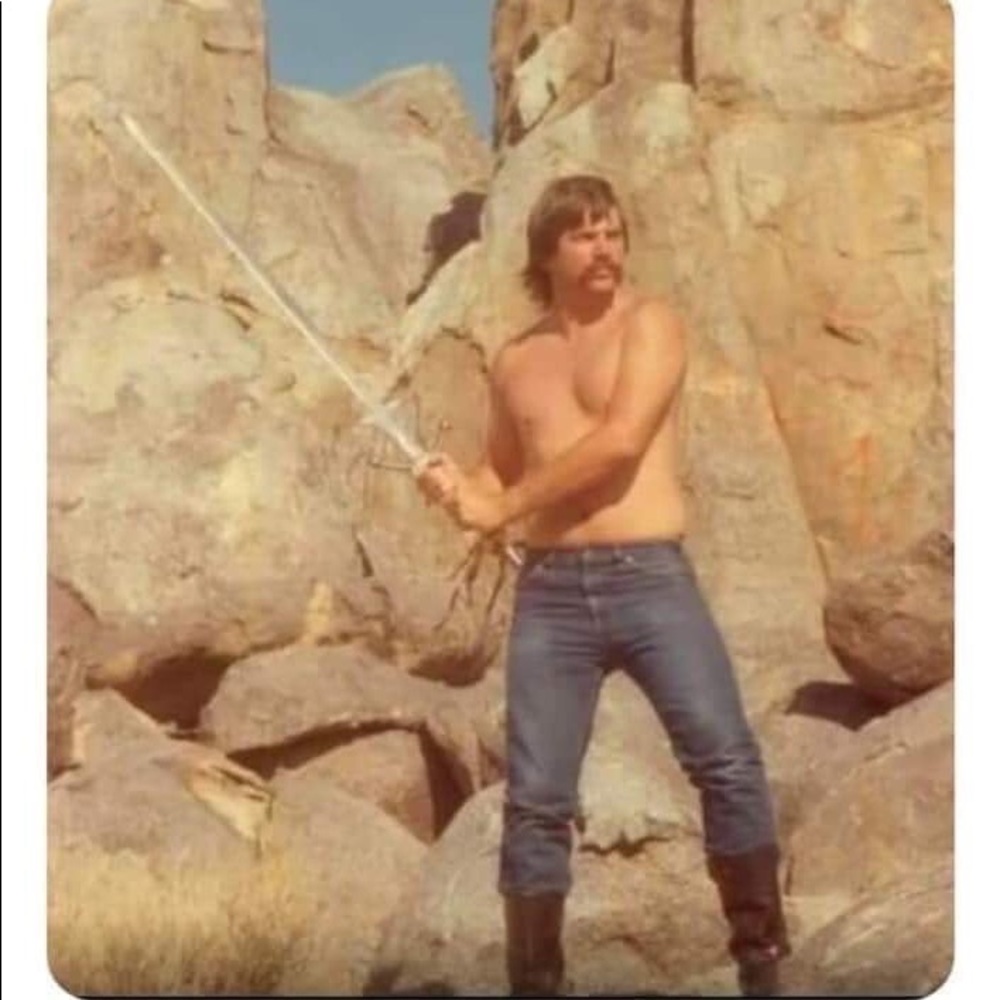 Meet your Posher, Tony